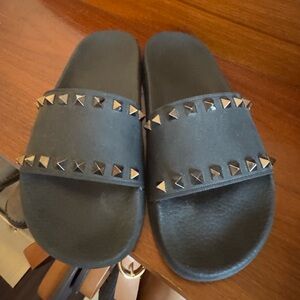 Valentino rock slides